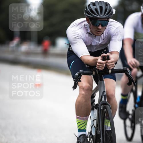 16.08.2026 - KN Förde Triathlon 2026 H.Heesch http://msf.ph/oto/9990769 16.08.2026 13:29:18 Radfahren 562 meine-sportfotos.de