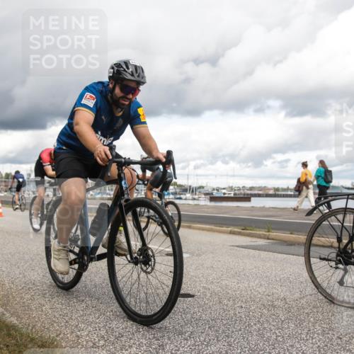 16.08.2026 - KN Förde Triathlon 2026 H.Heesch http://msf.ph/oto/9991387 16.08.2026 13:14:19 Radfahren 540, 548, 561, 568, 604, 610, 611, 705, 740 meine-sportfotos.de