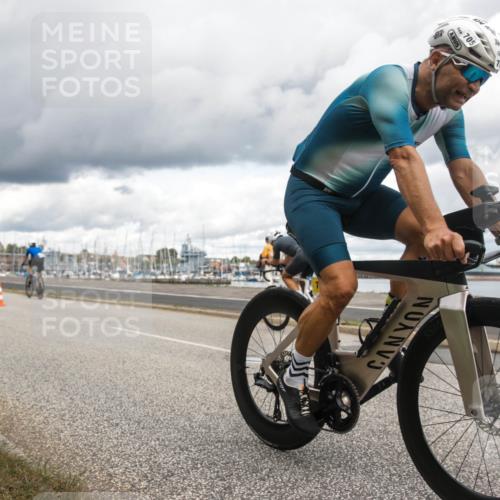 16.08.2026 - KN Förde Triathlon 2026 H.Heesch http://msf.ph/oto/9991391 16.08.2026 13:14:24 Radfahren 546, 555, 561, 568, 610, 705, 740 meine-sportfotos.de