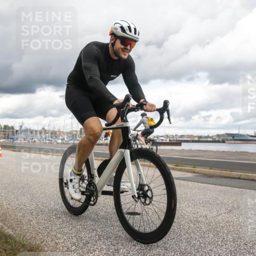 16.08.2026 - KN Förde Triathlon 2026 H.Heesch http://msf.ph/oto/9991393 16.08.2026 13:14:26 Radfahren 546, 555, 561, 568, 610, 740 meine-sportfotos.de