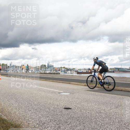 16.08.2026 - KN Förde Triathlon 2026 H.Heesch http://msf.ph/oto/9991398 16.08.2026 13:14:36 Radfahren 521, 533, 724, 726, 739 meine-sportfotos.de