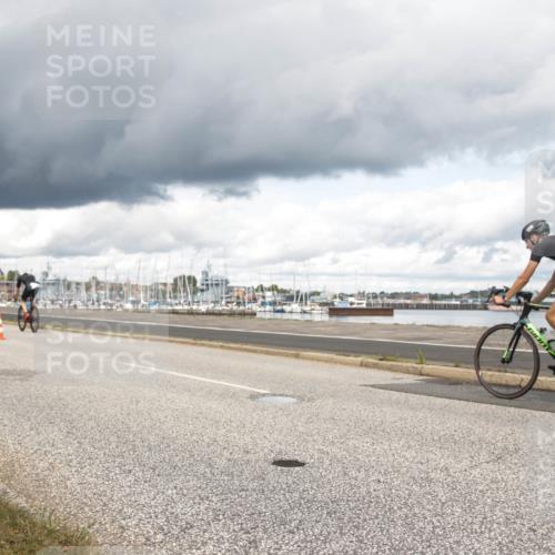 16.08.2026 - KN Förde Triathlon 2026 H.Heesch http://msf.ph/oto/9991422 16.08.2026 13:16:04 Radfahren 517, 525, 571, 734 meine-sportfotos.de