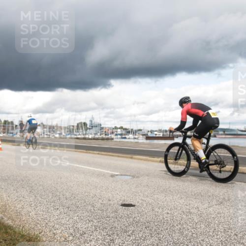 16.08.2026 - KN Förde Triathlon 2026 H.Heesch http://msf.ph/oto/9991456 16.08.2026 13:17:24 Radfahren 591, 605, 709 meine-sportfotos.de