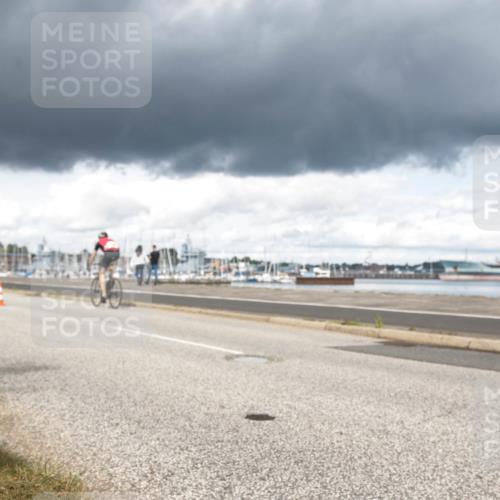 16.08.2026 - KN Förde Triathlon 2026 H.Heesch http://msf.ph/oto/9991549 16.08.2026 13:21:45 Radfahren 595, 704, 705, 730 meine-sportfotos.de