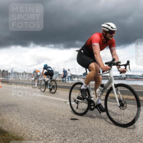 16.08.2026 - KN Förde Triathlon 2026 H.Heesch http://msf.ph/oto/9991568 16.08.2026 13:22:54 Radfahren 550, 612 meine-sportfotos.de