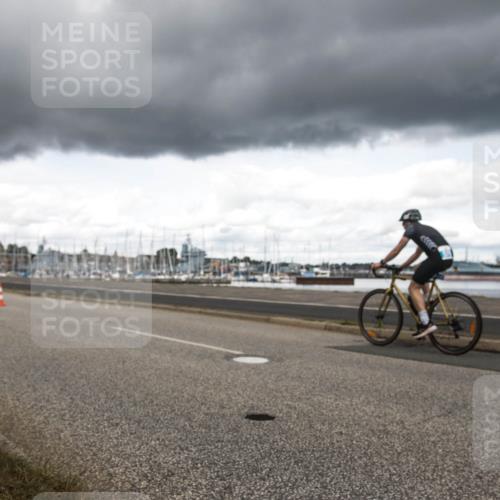 16.08.2026 - KN Förde Triathlon 2026 H.Heesch http://msf.ph/oto/9991646 16.08.2026 13:27:38 Radfahren 586 meine-sportfotos.de