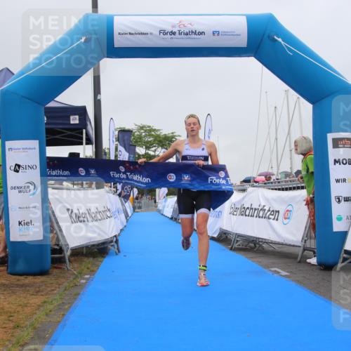 16.08.2026 - KN Förde Triathlon 2026 Markus Tischler http://msf.ph/oto/9991796 16.08.2026 10:05:41 Ziel 101, 101 meine-sportfotos.de