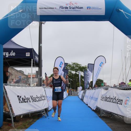16.08.2026 - KN Förde Triathlon 2026 Markus Tischler http://msf.ph/oto/9991875 16.08.2026 10:12:29 Ziel 102, 102 meine-sportfotos.de