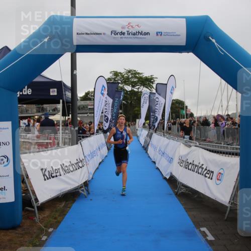 16.08.2026 - KN Förde Triathlon 2026 Markus Tischler http://msf.ph/oto/9991883 16.08.2026 10:13:35 Ziel 105, 105 meine-sportfotos.de