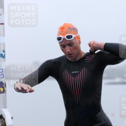 16.08.2026 - KN Förde Triathlon 2026 Antke Förster http://msf.ph/oto/9992253 16.08.2026 09:06:48 Schwimmen 101, 101 meine-sportfotos.de