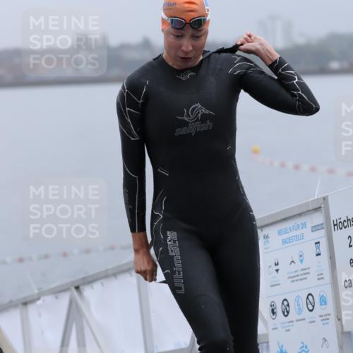 16.08.2026 - KN Förde Triathlon 2026 Antke Förster http://msf.ph/oto/9992259 16.08.2026 09:08:07 Schwimmen 537, 102, 104, 105 meine-sportfotos.de