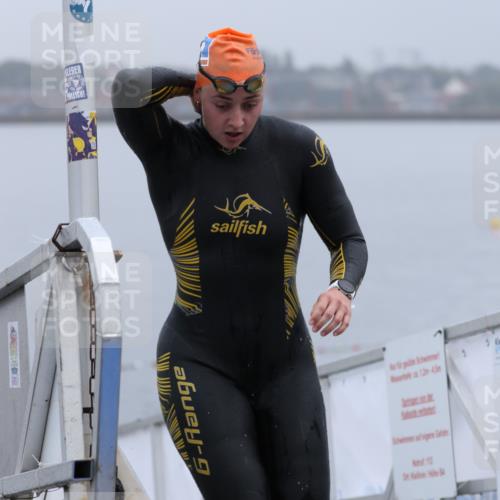 16.08.2026 - KN Förde Triathlon 2026 Antke Förster http://msf.ph/oto/9992263 16.08.2026 09:08:15 Schwimmen 105, 537, 102, 104 meine-sportfotos.de