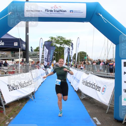 16.08.2026 - KN Förde Triathlon 2026 Markus Tischler http://msf.ph/oto/9992277 16.08.2026 10:31:49 Ziel 141, 141 meine-sportfotos.de