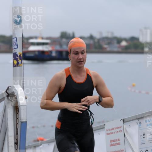 16.08.2026 - KN Förde Triathlon 2026 Antke Förster http://msf.ph/oto/9992337 16.08.2026 09:11:23 Schwimmen 1, 112, 113, 118, 119, 140, 117, 122, 133, 142 meine-sportfotos.de