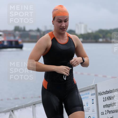 16.08.2026 - KN Förde Triathlon 2026 Antke Förster http://msf.ph/oto/9992338 16.08.2026 09:11:23 Schwimmen 1, 112, 113, 118, 119, 140, 117, 122, 133, 142 meine-sportfotos.de