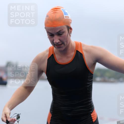 16.08.2026 - KN Förde Triathlon 2026 Antke Förster http://msf.ph/oto/9992341 16.08.2026 09:11:24 Schwimmen 1, 112, 113, 118, 119, 122, 140, 117, 122, 133, 142 meine-sportfotos.de