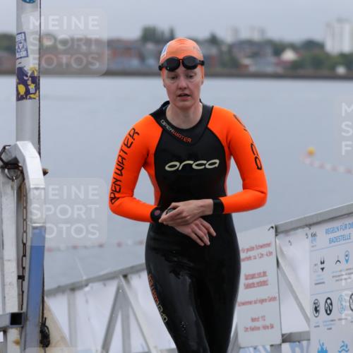 16.08.2026 - KN Förde Triathlon 2026 Antke Förster http://msf.ph/oto/9992353 16.08.2026 09:11:39 Schwimmen 117, 118, 122, 133, 140, 142 meine-sportfotos.de