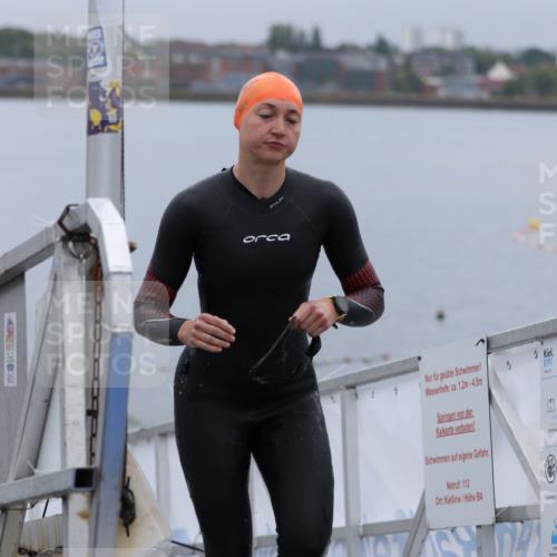 16.08.2026 - KN Förde Triathlon 2026 Antke Förster http://msf.ph/oto/9992370 16.08.2026 09:12:22 Schwimmen 141, 146, 127, 130 meine-sportfotos.de