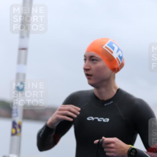 16.08.2026 - KN Förde Triathlon 2026 Antke Förster http://msf.ph/oto/9992374 16.08.2026 09:12:23 Schwimmen 127, 141, 146, 127, 130 meine-sportfotos.de