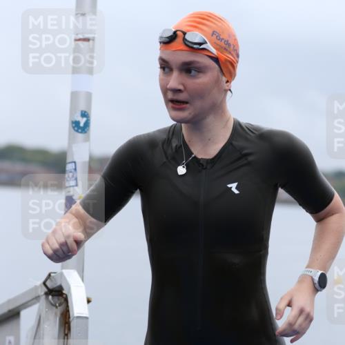 16.08.2026 - KN Förde Triathlon 2026 Antke Förster http://msf.ph/oto/9992379 16.08.2026 09:12:41 Schwimmen 127, 129, 130, 143, 160 meine-sportfotos.de