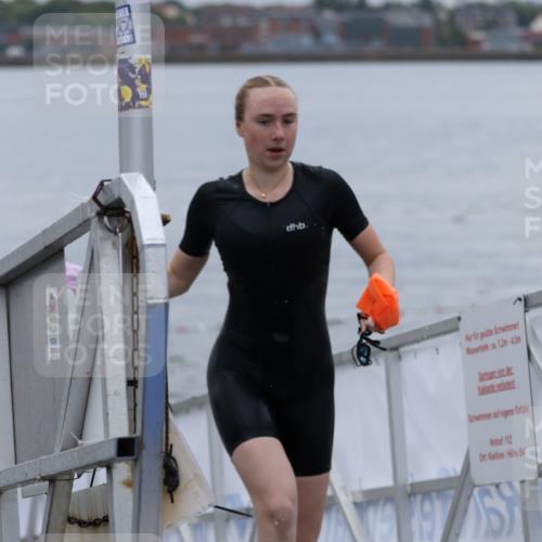 16.08.2026 - KN Förde Triathlon 2026 Antke Förster http://msf.ph/oto/9992397 16.08.2026 09:13:29 Schwimmen 131, 108, 123, 124, 131, 148, 185 meine-sportfotos.de
