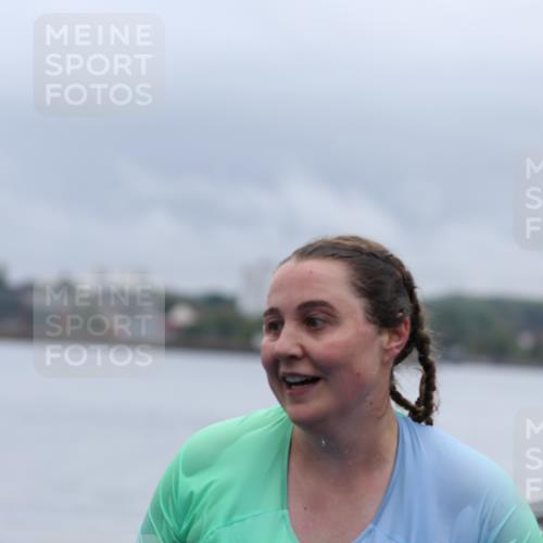 16.08.2026 - KN Förde Triathlon 2026 Antke Förster http://msf.ph/oto/9992422 16.08.2026 09:13:44 Schwimmen 108, 123, 124, 131, 148, 120, 185 meine-sportfotos.de