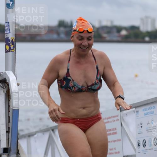 16.08.2026 - KN Förde Triathlon 2026 Antke Förster http://msf.ph/oto/9992436 16.08.2026 09:14:11 Schwimmen 120, 185, 125, 149, 154, 155, 162 meine-sportfotos.de