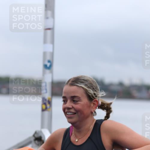 16.08.2026 - KN Förde Triathlon 2026 Antke Förster http://msf.ph/oto/9992447 16.08.2026 09:14:24 Schwimmen 120, 125, 154, 125, 147, 149, 155, 162 meine-sportfotos.de