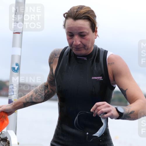 16.08.2026 - KN Förde Triathlon 2026 Antke Förster http://msf.ph/oto/9992488 16.08.2026 09:15:11 Schwimmen 145, 153, 158, 159, 135, 150 meine-sportfotos.de