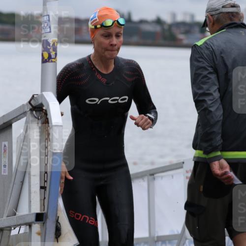 16.08.2026 - KN Förde Triathlon 2026 Antke Förster http://msf.ph/oto/9992497 16.08.2026 09:15:51 Schwimmen 170, 168 meine-sportfotos.de