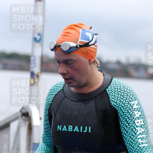 16.08.2026 - KN Förde Triathlon 2026 Antke Förster http://msf.ph/oto/9992534 16.08.2026 09:16:44 Schwimmen 152, 161, 165, 169, 175, 183, 193, 138, 165, 177, 180 meine-sportfotos.de