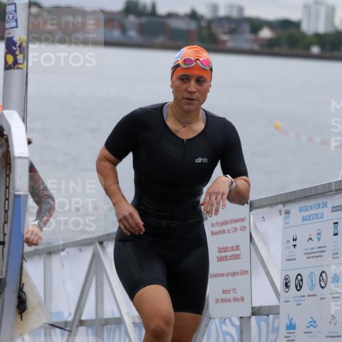 16.08.2026 - KN Förde Triathlon 2026 Antke Förster http://msf.ph/oto/9992556 16.08.2026 09:17:18 Schwimmen 138, 166, 177, 180, 186, 103, 139, 172, 174, 187 meine-sportfotos.de