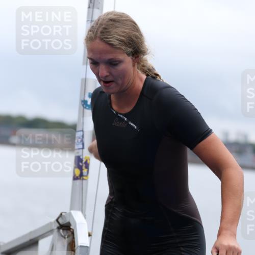16.08.2026 - KN Förde Triathlon 2026 Antke Förster http://msf.ph/oto/9992568 16.08.2026 09:17:27 Schwimmen 103, 139, 166, 186, 187, 171, 172, 174, 197 meine-sportfotos.de
