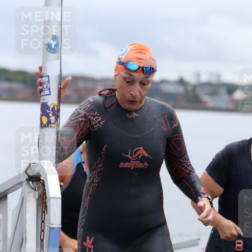 16.08.2026 - KN Förde Triathlon 2026 Antke Förster http://msf.ph/oto/9992586 16.08.2026 09:17:54 Schwimmen 156, 171, 172, 174, 197, 126, 156, 163, 176, 189, 190, 191 meine-sportfotos.de