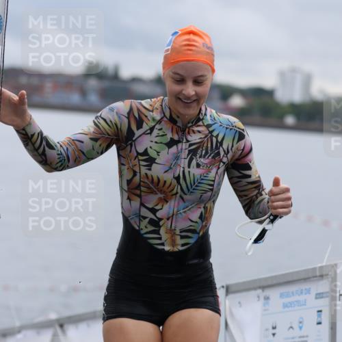 16.08.2026 - KN Förde Triathlon 2026 Antke Förster http://msf.ph/oto/9992600 16.08.2026 09:18:02 Schwimmen 126, 156, 171, 172, 174, 190, 191, 197, 163, 176, 189, 192, 203 meine-sportfotos.de