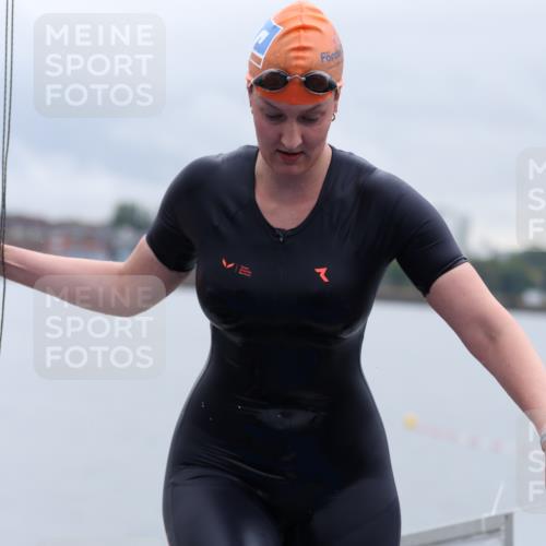16.08.2026 - KN Förde Triathlon 2026 Antke Förster http://msf.ph/oto/9992619 16.08.2026 09:18:27 Schwimmen 163, 176, 189, 192, 203, 164, 178, 200, 206 meine-sportfotos.de