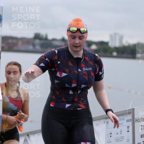 16.08.2026 - KN Förde Triathlon 2026 Antke Förster http://msf.ph/oto/9992645 16.08.2026 09:18:58 Schwimmen 164, 198, 200, 205, 206, 184, 194, 195, 205, 211, 212, 225 meine-sportfotos.de