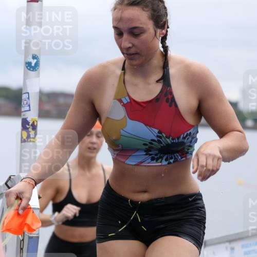 16.08.2026 - KN Förde Triathlon 2026 Antke Förster http://msf.ph/oto/9992649 16.08.2026 09:19:00 Schwimmen 164, 198, 200, 205, 206, 212, 184, 194, 195, 204, 211, 225 meine-sportfotos.de