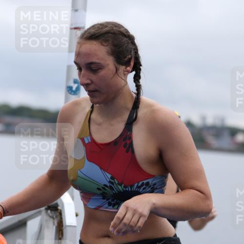 16.08.2026 - KN Förde Triathlon 2026 Antke Förster http://msf.ph/oto/9992651 16.08.2026 09:19:00 Schwimmen 164, 198, 200, 205, 206, 212, 184, 194, 195, 204, 211, 225 meine-sportfotos.de