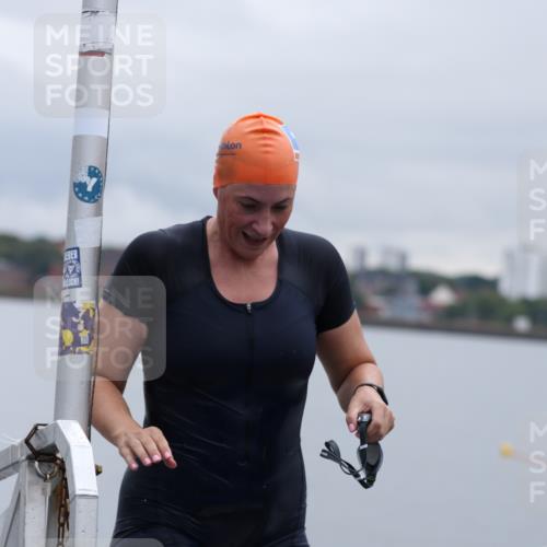 16.08.2026 - KN Förde Triathlon 2026 Antke Förster http://msf.ph/oto/9992683 16.08.2026 09:19:30 Schwimmen 181, 184, 195, 204, 211, 225, 181, 201 meine-sportfotos.de
