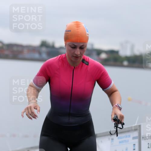16.08.2026 - KN Förde Triathlon 2026 Antke Förster http://msf.ph/oto/9992694 16.08.2026 09:20:23 Schwimmen 199, 114, 179, 199 meine-sportfotos.de