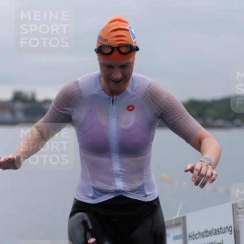 16.08.2026 - KN Förde Triathlon 2026 Antke Förster http://msf.ph/oto/9992714 16.08.2026 09:20:56 Schwimmen 179, 137, 167, 214, 230, 239 meine-sportfotos.de