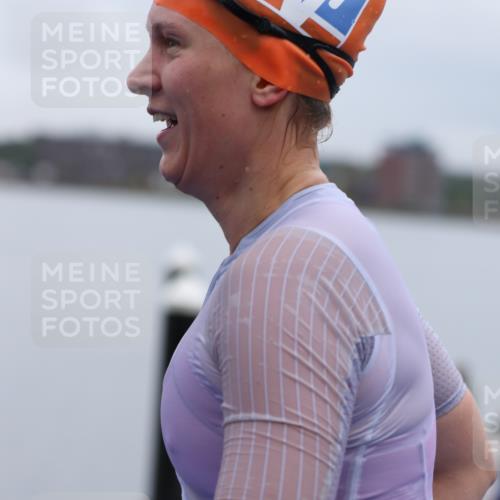 16.08.2026 - KN Förde Triathlon 2026 Antke Förster http://msf.ph/oto/9992717 16.08.2026 09:20:58 Schwimmen 179, 239, 137, 167, 214, 230, 248 meine-sportfotos.de