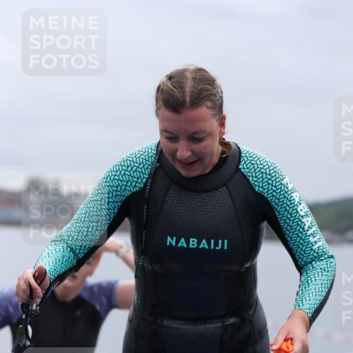 16.08.2026 - KN Förde Triathlon 2026 Antke Förster http://msf.ph/oto/9992722 16.08.2026 09:21:03 Schwimmen 137, 179, 239, 167, 214, 230, 248 meine-sportfotos.de