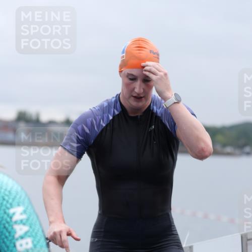 16.08.2026 - KN Förde Triathlon 2026 Antke Förster http://msf.ph/oto/9992724 16.08.2026 09:21:04 Schwimmen 137, 179, 239, 167, 214, 230, 248 meine-sportfotos.de