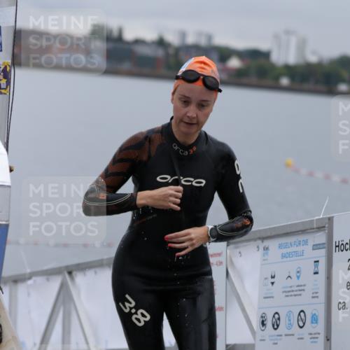16.08.2026 - KN Förde Triathlon 2026 Antke Förster http://msf.ph/oto/9992735 16.08.2026 09:21:12 Schwimmen 137, 167, 179, 214, 230, 239, 213, 214, 248 meine-sportfotos.de