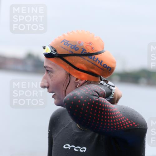16.08.2026 - KN Förde Triathlon 2026 Antke Förster http://msf.ph/oto/9992789 16.08.2026 09:22:06 Schwimmen 188, 202, 215, 217, 229, 242, 216, 217, 232 meine-sportfotos.de