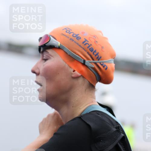 16.08.2026 - KN Förde Triathlon 2026 Antke Förster http://msf.ph/oto/9992793 16.08.2026 09:22:12 Schwimmen 188, 202, 215, 217, 229, 232, 242, 216, 219, 241 meine-sportfotos.de