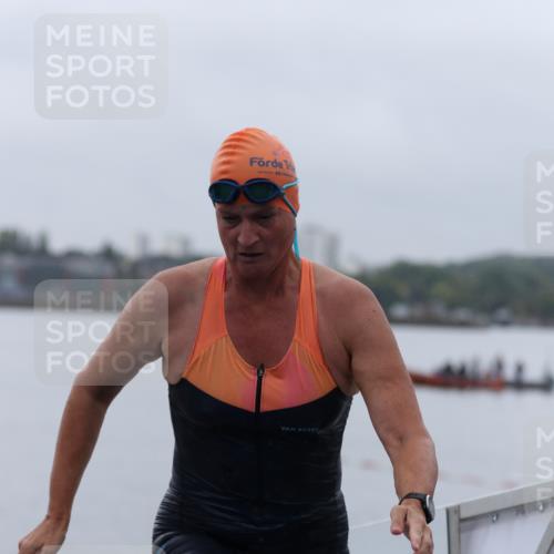 16.08.2026 - KN Förde Triathlon 2026 Antke Förster http://msf.ph/oto/9992941 16.08.2026 09:25:55 Schwimmen 261, 265, 268 meine-sportfotos.de