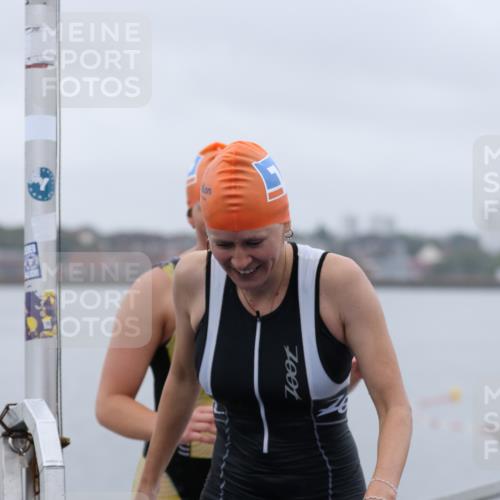 16.08.2026 - KN Förde Triathlon 2026 Antke Förster http://msf.ph/oto/9993019 16.08.2026 09:29:22 Schwimmen 233, 260, 233, 234, 267 meine-sportfotos.de